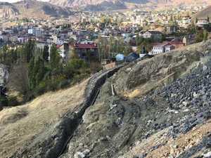 Sürekli Arızalanan İçme Suyu Hattı'nın Yeri Değiştirildi.