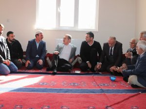 Vali Akbıyık'tan Taş ailesine taziye ziyareti