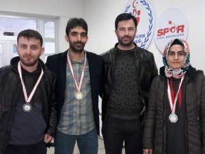 Öğretmenler günü satranç turnuvası düzenlendi