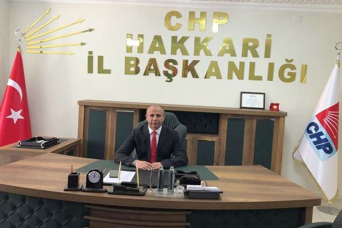 CHP'li Demir görevine başladı