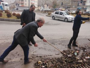 Hakkari Belediyesinden kış temizliği