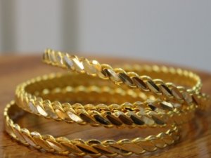 Bakır karışımlı düşük ayarlı altın tuzağına dikkat