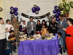 Vali Akbıyık, şehit torununun doğum gününe katıldı