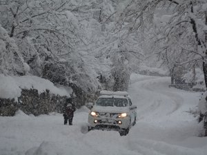 Köy ve mezra yolları yeniden ulaşıma açıldı