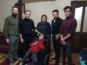 Hakkarili engelli Elvan’a engelli puseti desteği