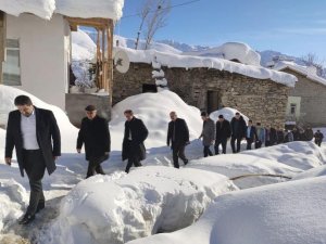 Ak Parti heyeti Durankaya ve Geçitli’ye çıkarma yaptı