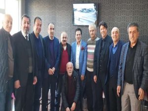 İşadamı Baş’dan Hakkari derneğine destek