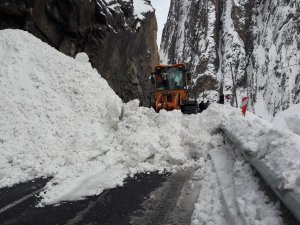 Meteorolojiden buzlanma ve çığ uyarısı