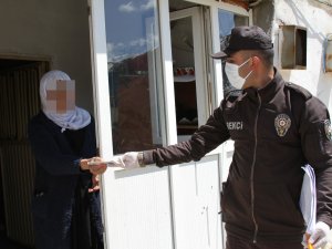 Şemdinli'de hak sahiplerine paraları teslim ediliyor