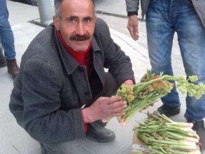 Uşkun sosyal medyada yerini aldı