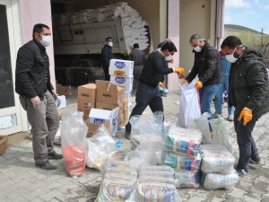 Esendere' de 500 aileye gıda yardımı yapıldı