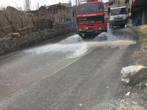 Hakkari’de yıkama çalışmaları sürüyor
