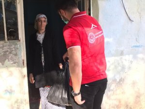 İhtiyaç sahiplerine yönelik yardımlar sürüyor