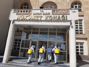 Hakkari’de koronavirüs dezenfekte çalışmaları