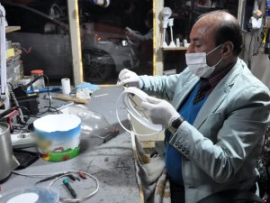 Yoğurt kabı ve pet şişeden siperlik