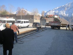 Hakkari'de ışıklandırma çalışmaları
