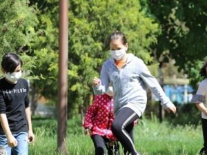 15-20 yaş arasına sokağa çıkma izni başladı