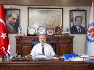 Prof. Dr. Pakiş'den 19 mayıs mesajı