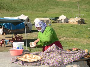 Faraşin Yaylası göçer akını yaşadı
