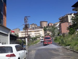 24 saat görev başındalar