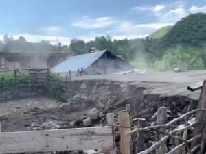 90 artçı deprem meydana geldi