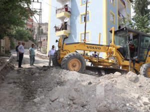 Sıkıştırılmış beton çalışması sürüyor