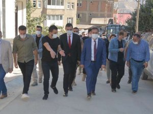 Vali Akbıyık, Hakkari hizmetin en iyisine layık