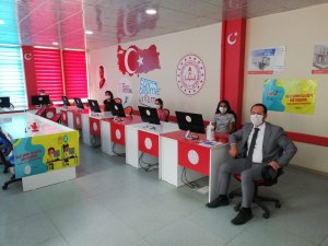 Hakkari’de EBA destek noktası kuruldu