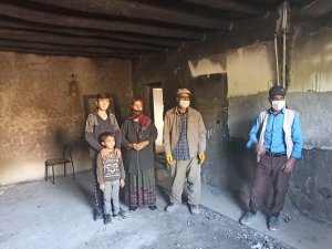 7 nüfuslu Kılıç ailesinin evi yandı!