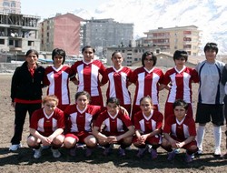 Hakkari gücü bayan futbol takımı