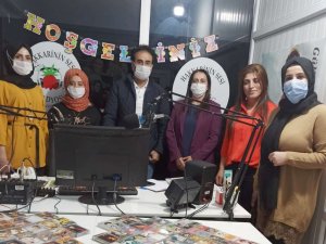 AK KADINLARDAN NEZAKETLİK!