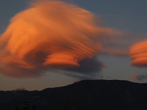 Artvin'de gökyüzünde ilginç görüntü