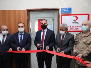 Kızılay robotik kodlama atölyesi hizmete açıldı