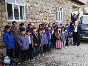 Genel Başkan Er'den şehit çocuklarına yardım eli