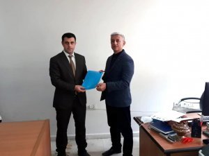 Başkan Korkmaz mazbatasını aldı