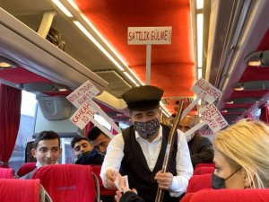 Aydın Aydın vatandaşlara 'gülme' sattı