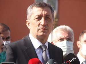 'Her gün 2 buçuk milyon canlı ders yapıyoruz'