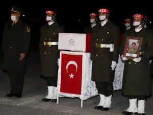 Şehit Güler için Hakkari’de tören düzenlendi