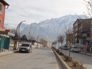 Hakkari sessizliğe büründü