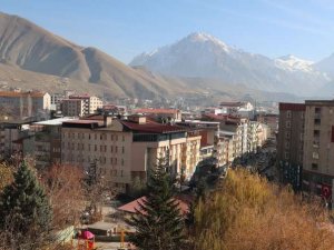 Hakkari'de yağmur, yüksek kesimlerde kar bekleniyor