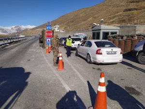 Bebleşin'de kar lastiği ve zincir denetimi