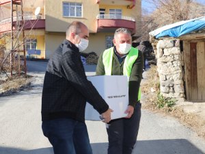 12 nüfuslu aileye Vefa ekibi sahip çıktı