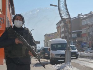 Hakkari’de hafta sonu kısıtlama sessizliği