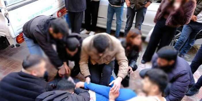 Meydan kavgasında 4 kişi yaralandı