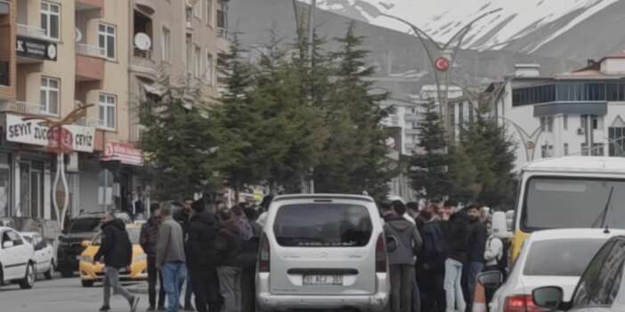 Hakkari’de trafik kazası:1 yaralı