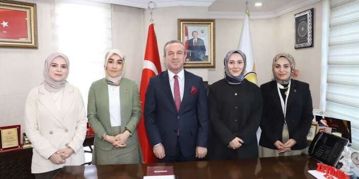 AK Başkanlar Hakkari'de toplandı