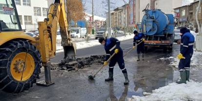 Kanalizasyon ekibinden geceli gündüzlü mesaji