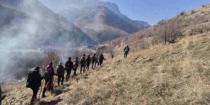 Şemdinli’deki kanyonlara doğa yürüyüşü