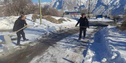 Hakkari genelinde tuzlama çalışmaları sürüyor