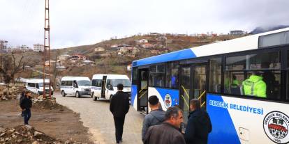 Sınırda ilk toplu taşıma hizmete girdi